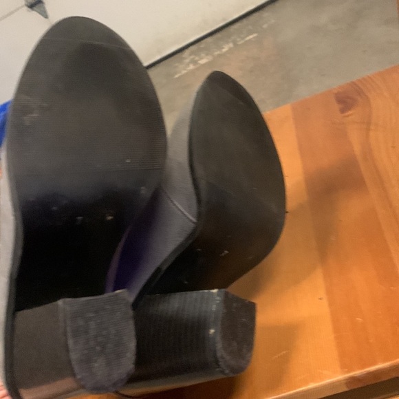 Call it Spring Ankle Lace Up Ankle Booties Stacked heel, grey faux suede Size 7 - Picture 11 of 16